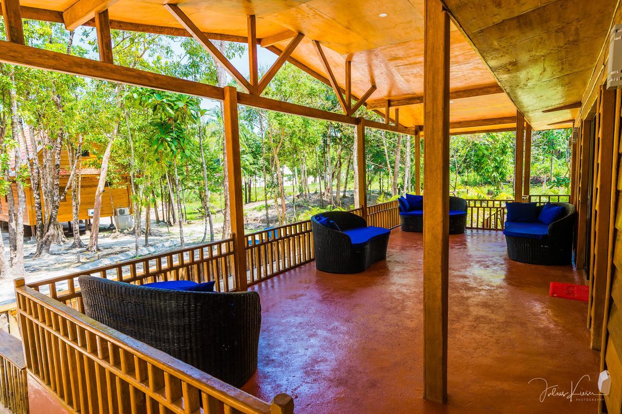 Sol Beach Resort كوه رونغ ساملوم المظهر الخارجي الصورة